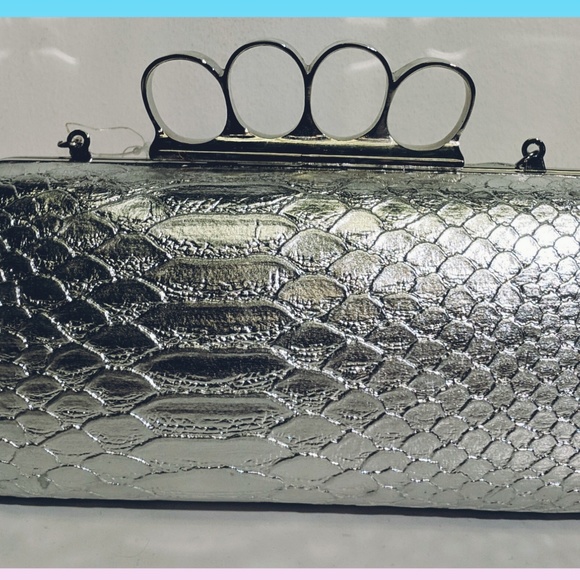 Expressions NYC Evening Clutch - Vegan - Picture 2 of 4